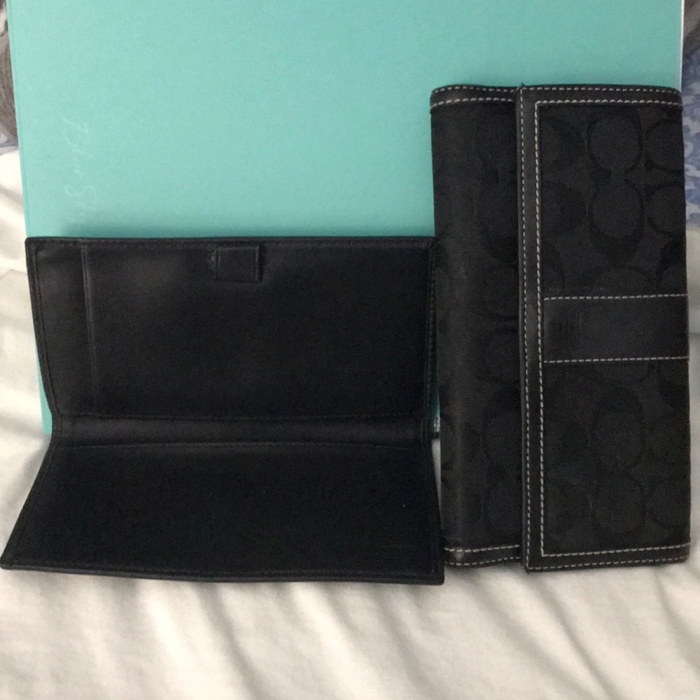 Coach wallet